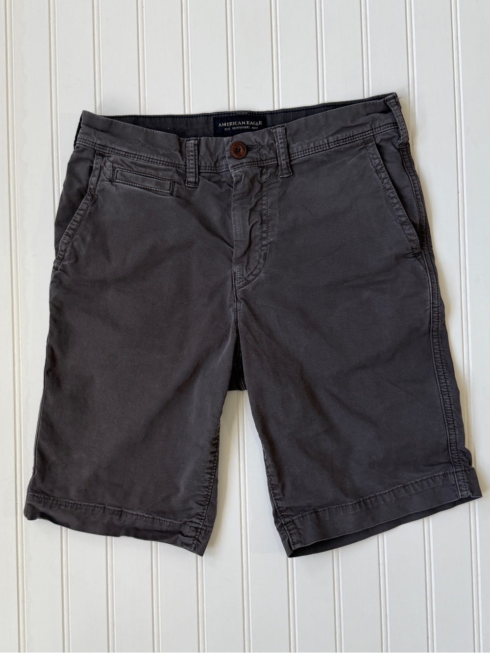 American Eagle Outfitters Next Level Flex Grey Chino Shorts Size 28